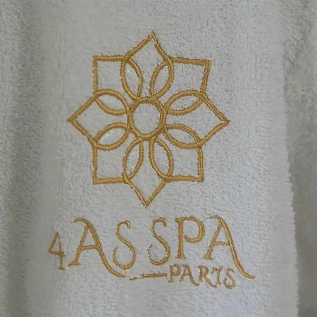 4as Paris بيت ضيافة